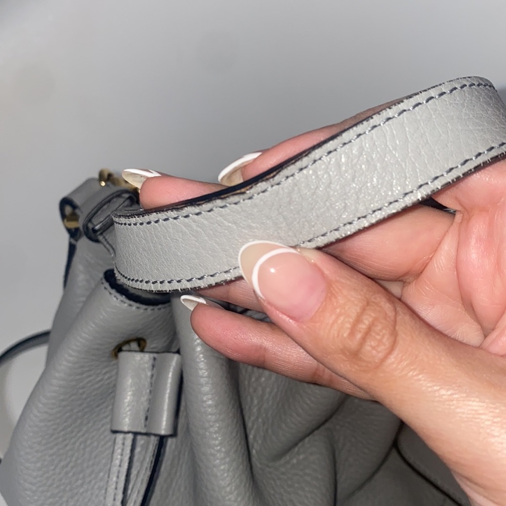 Moschino leather bucket bag preloved. - Picture 12 of 16